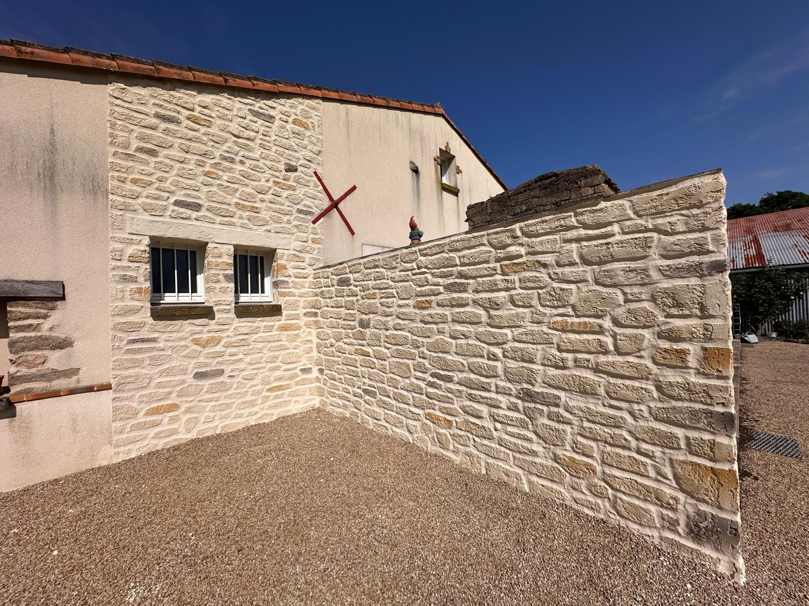 imitation pierre sur maison grange